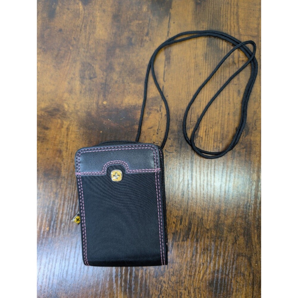 SWISS GEAR RHEA SMALL CAMERA Case GoPRO Case Size Black PINK STITCHING